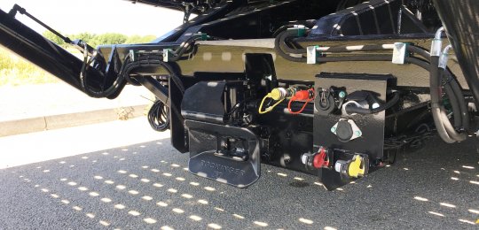 A Rockinger tow hook for a trailer with a Ø 50 ring installed on a fixed crosstie at the rear of the equipment
