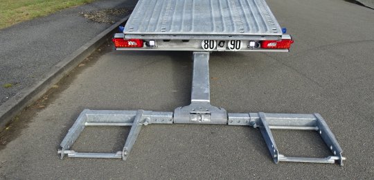 A 2 tons SCC type “AUTOLIFT” galvanised with hydraulic elevation and extension 1200 mm